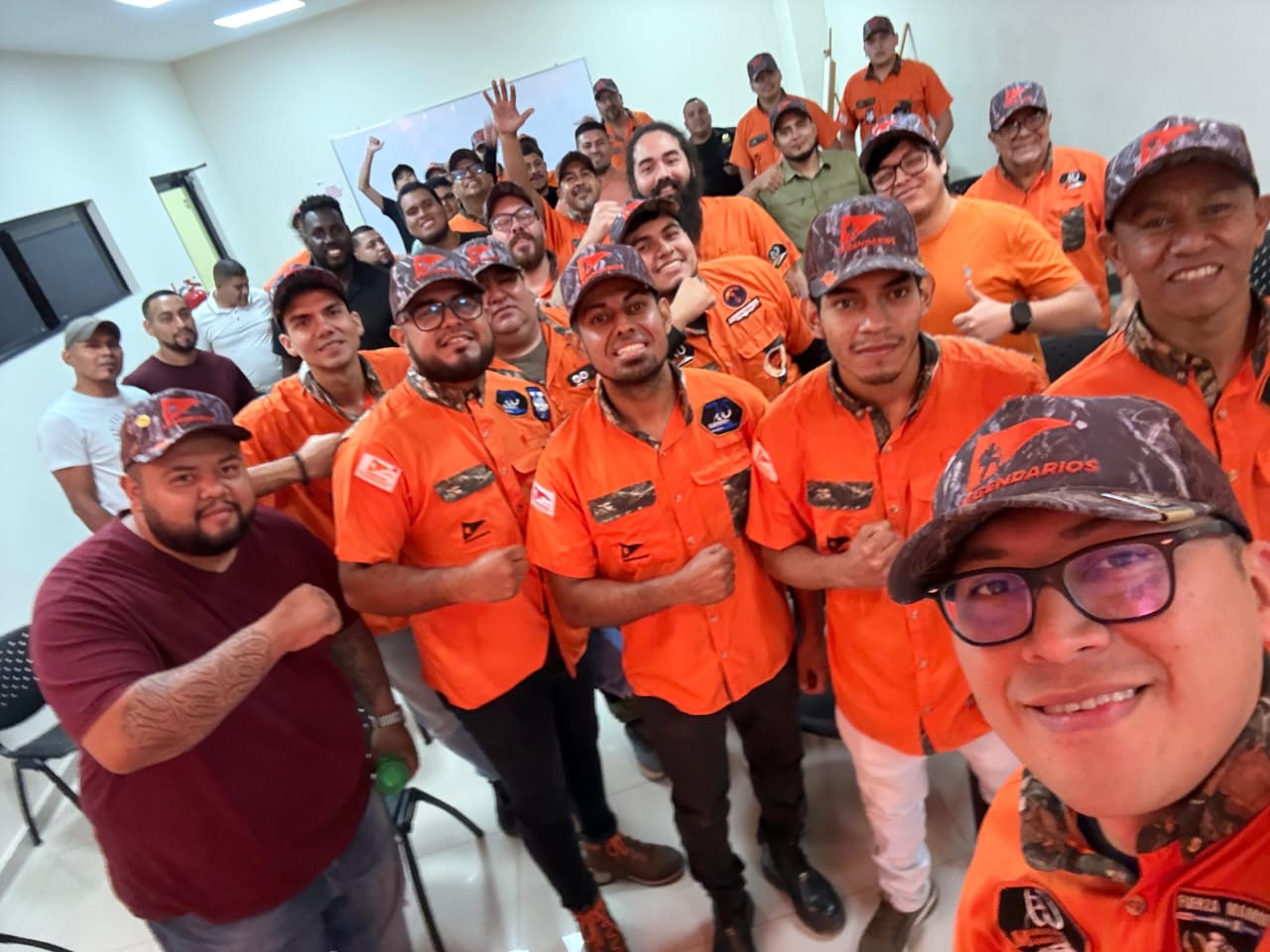 Devocional presencial de la Manada Mammuth El Salvador